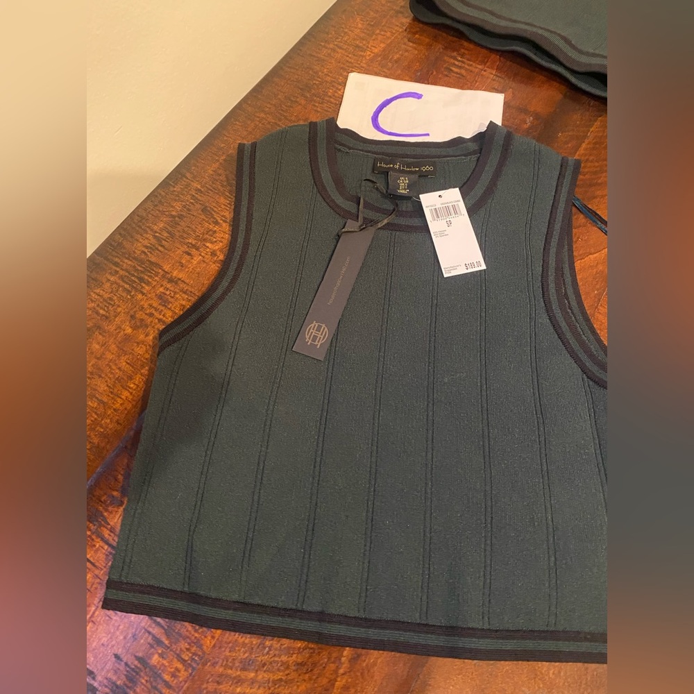 House of Harlow 1960 Tennis Sleeveless Sweater Top & Pleated Skirt Set Sz S - Picture 15 of 15